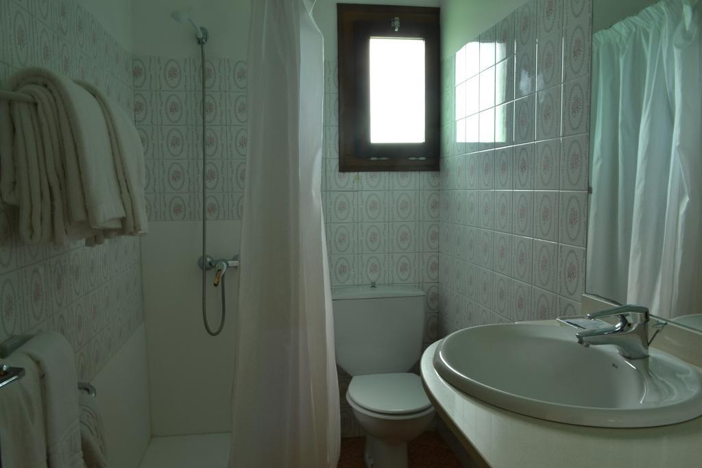 Hostal L'Esplai Viladamat Pokój zdjęcie