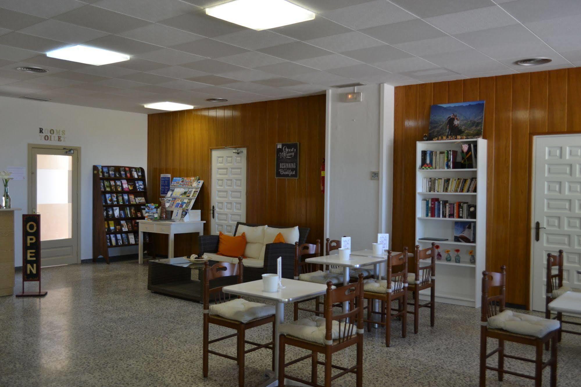 Hostal L'Esplai Viladamat Zewnętrze zdjęcie